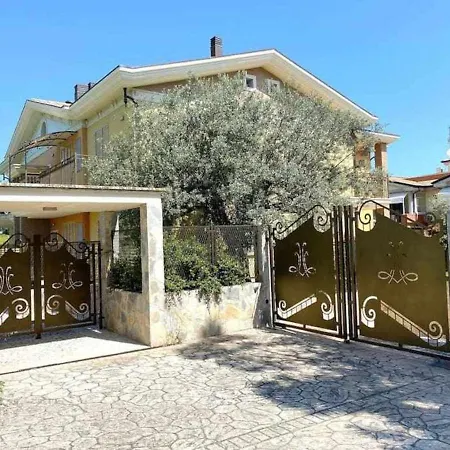 Apartment La Ginestraseaepeace Cupra Marittima